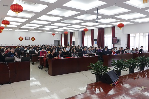 會議現(xiàn)場.JPG 會議現(xiàn)場.JPG